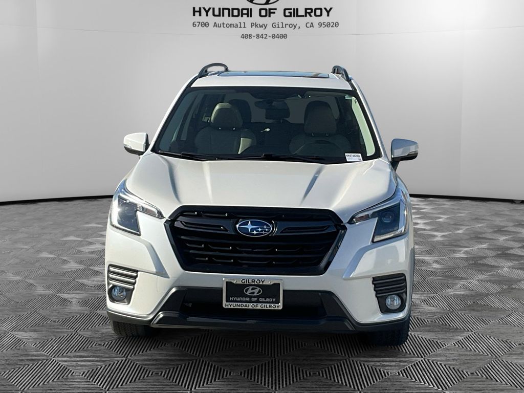2022 Subaru Forester Limited photo 2