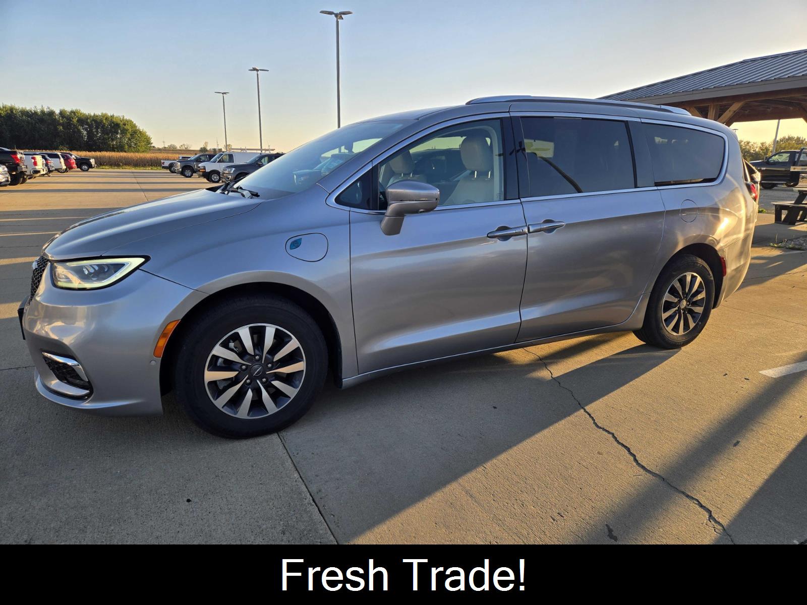 2021 Chrysler Pacifica Hybrid Touring L