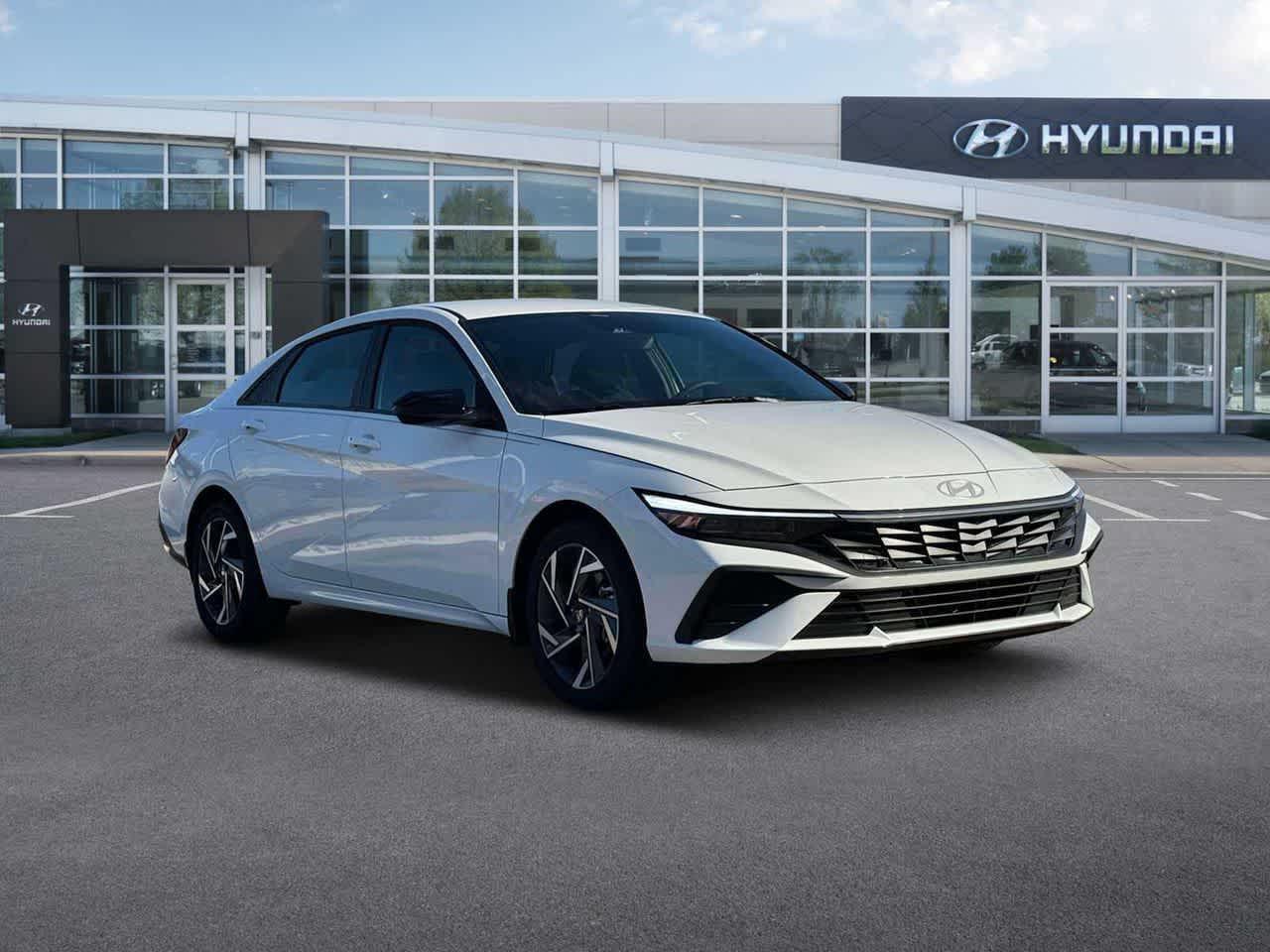 2025 Hyundai Elantra Hybrid SEL Sport photo 4