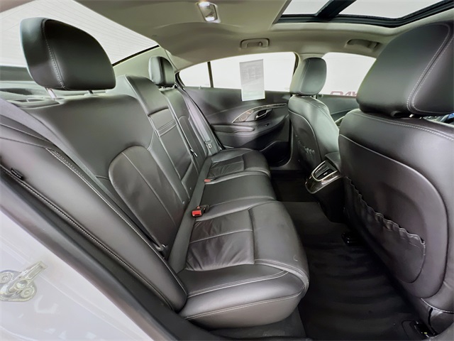 2016 Buick LaCrosse Sport Touring photo 38