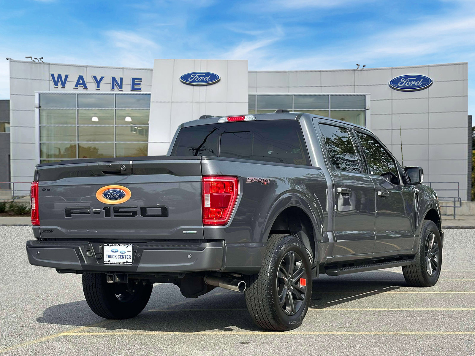 2022 Ford F-150 XLT photo 3