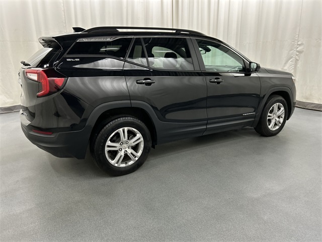 2022 Gmc Terrain SLE photo 3