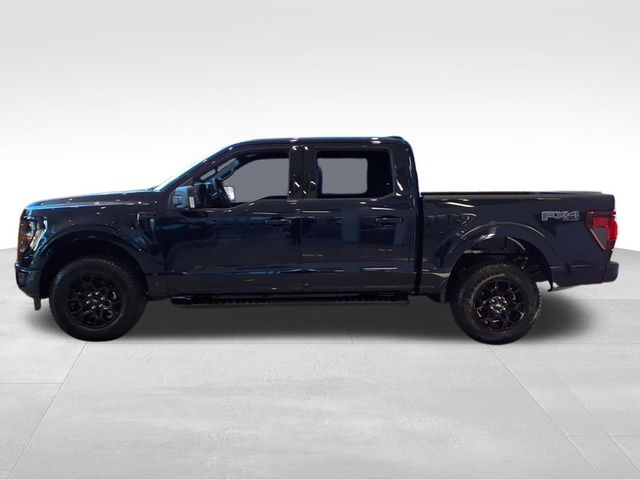 2025 Ford F-150 XLT photo 3