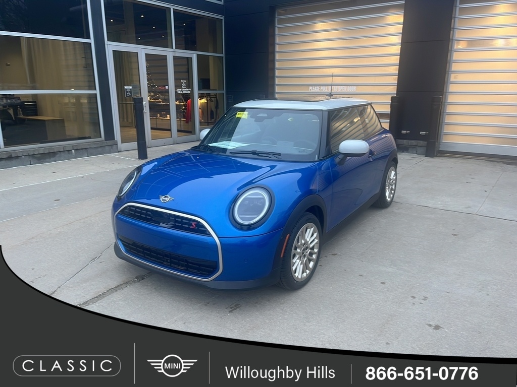 2026 MINI Hardtop 2 Door S's photo