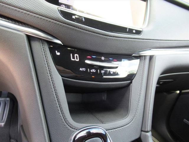 2022 Cadillac XT5 Sport photo 26