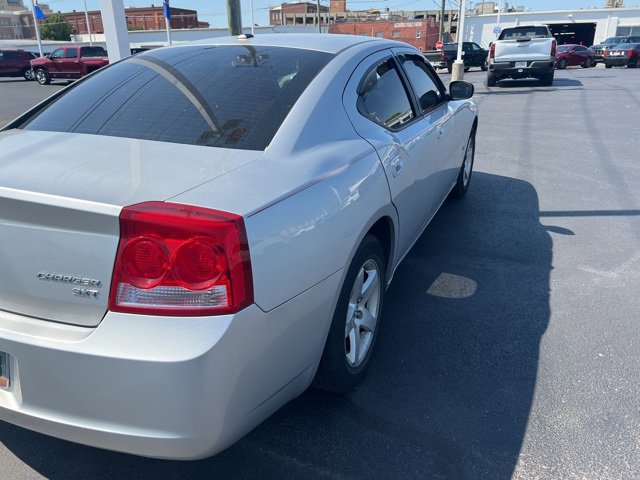 2009 Dodge Charger SXT photo 3