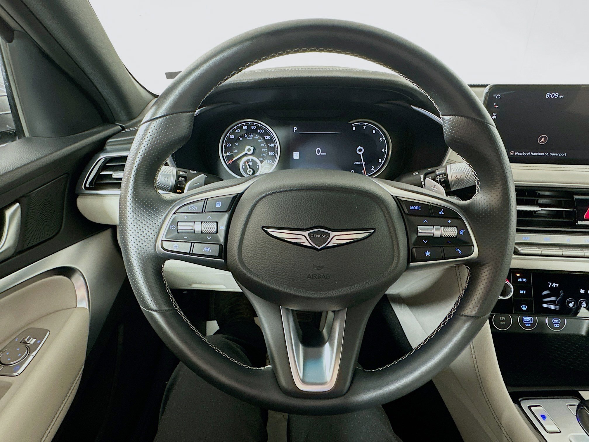 2025 Genesis G70 2.5T photo 11
