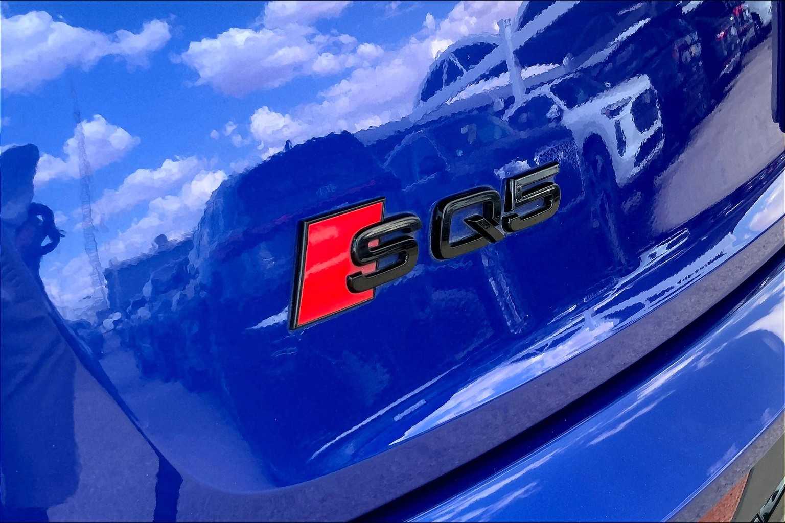 2023 Audi SQ5 Prestige photo 27