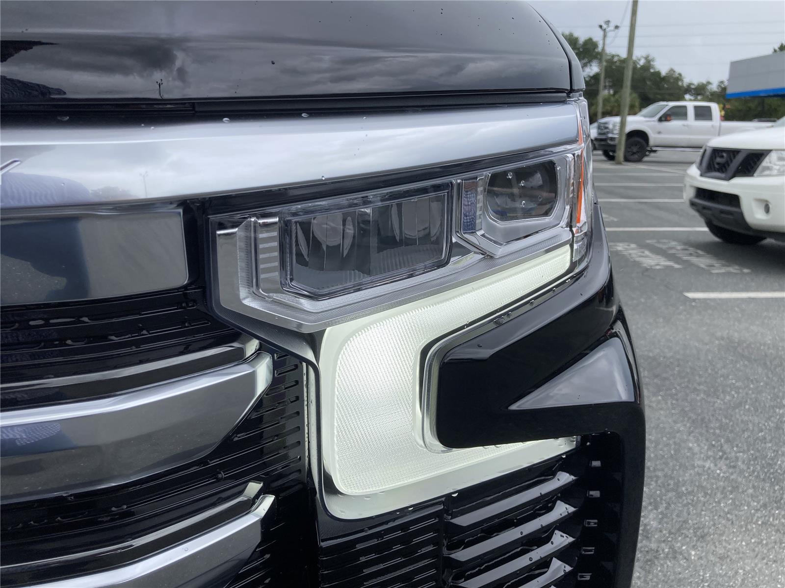 2026 Chevrolet Silverado 1500 High Country photo 10
