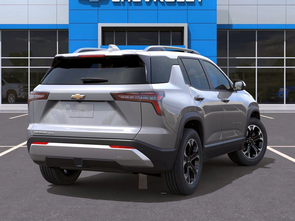 2026 Chevrolet Equinox LT photo 4