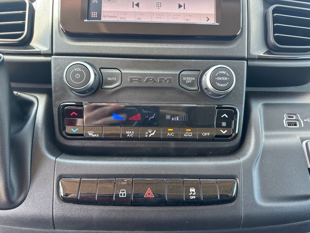 2026 Ram 1500 Tradesman photo 13