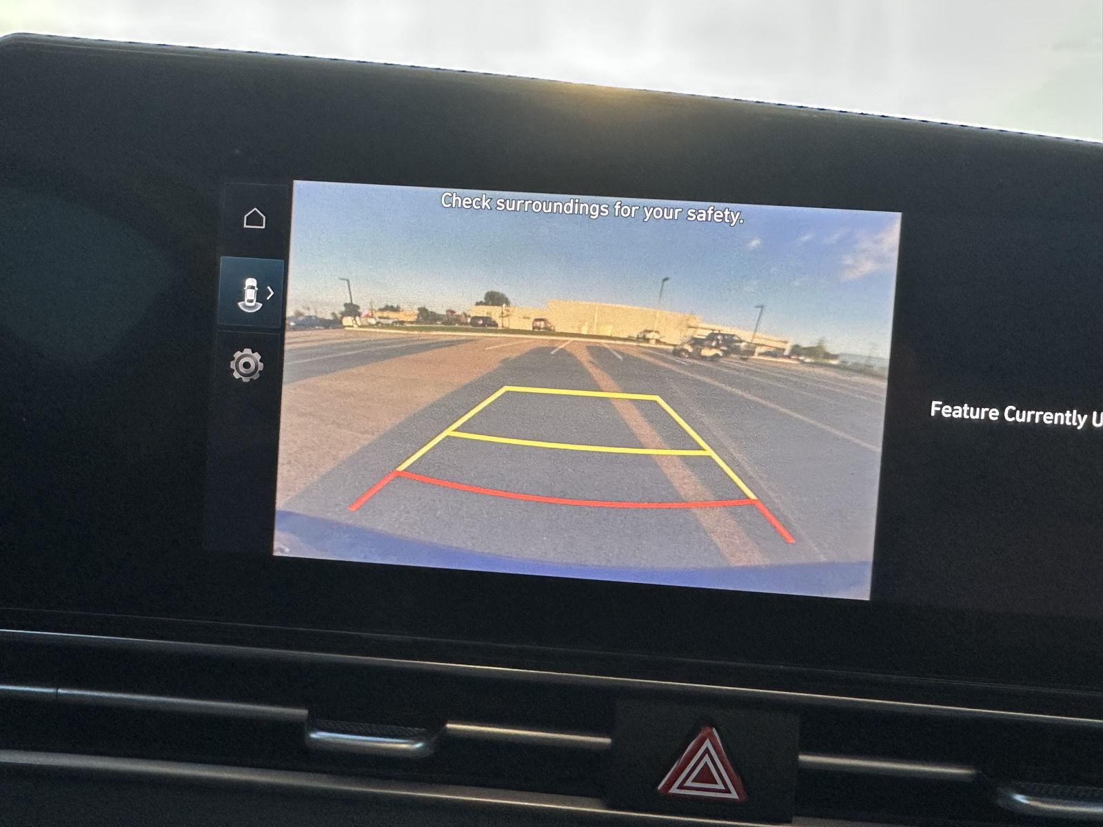 2023 Hyundai Elantra SEL photo 9