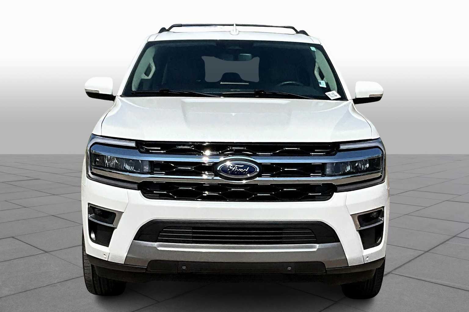 2024 Ford Expedition MAX Limited photo 3
