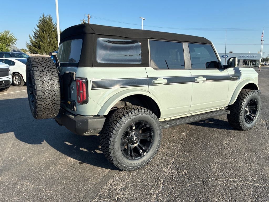 2023 Ford Bronco Outer Banks photo 26