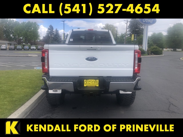 2024 Ford F-350 photo 4