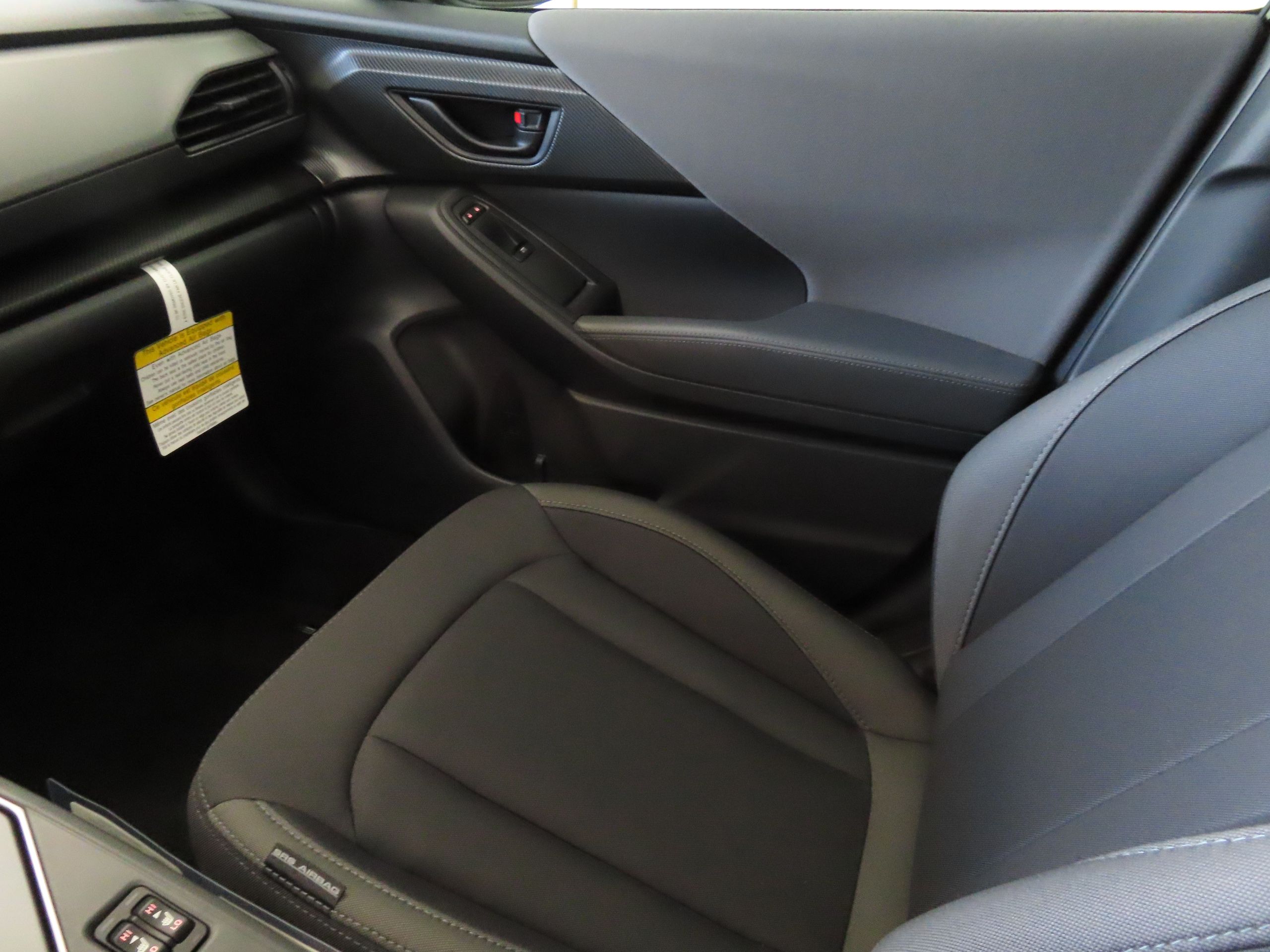 2025 Subaru Crosstrek Premium photo 16