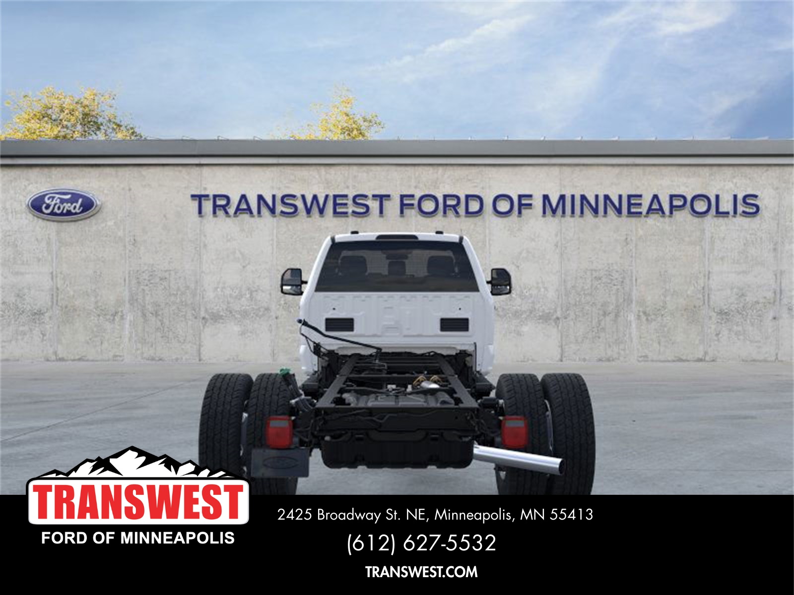 2025 Ford F-600 photo 5