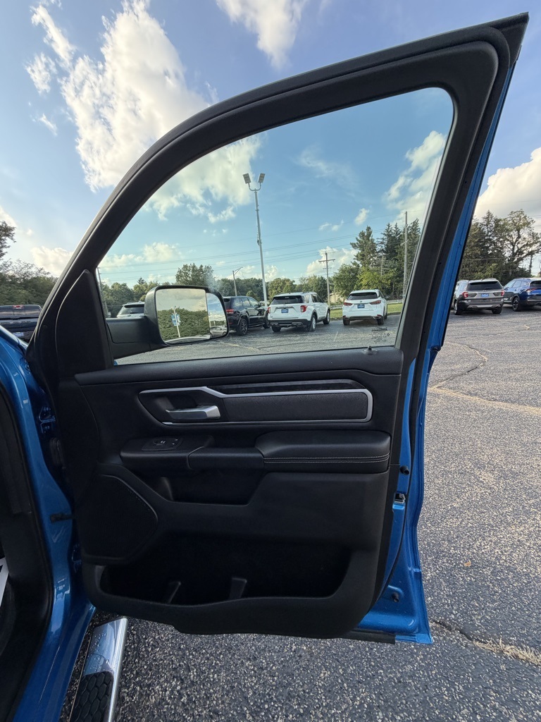 2022 Ram 1500 Big Horn Lone Star photo 17