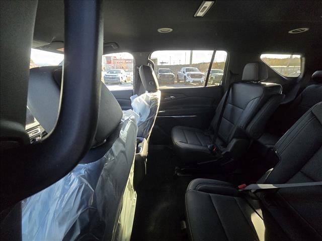 2026 Chevrolet Traverse photo 3