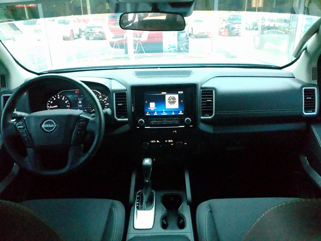 2024 Nissan Frontier SV photo 19
