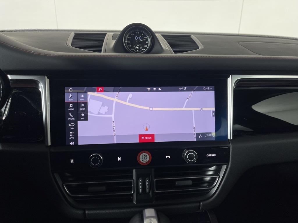 2023 Porsche Macan S photo 27