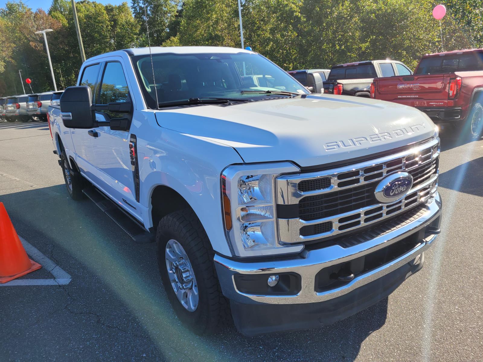 2024 Ford F-250 XLT photo 3