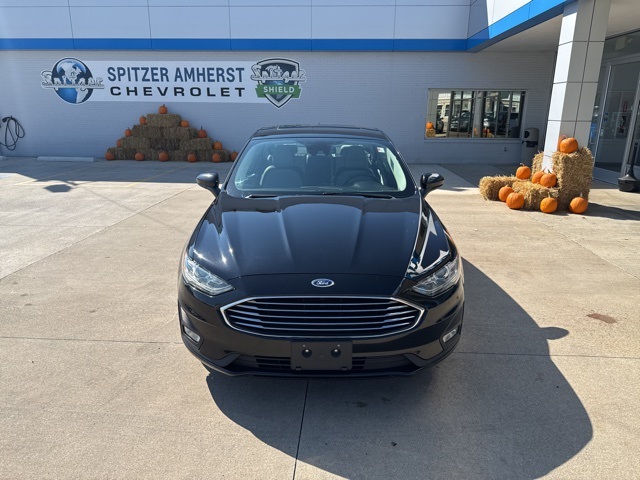 2019 Ford Fusion SE photo 3