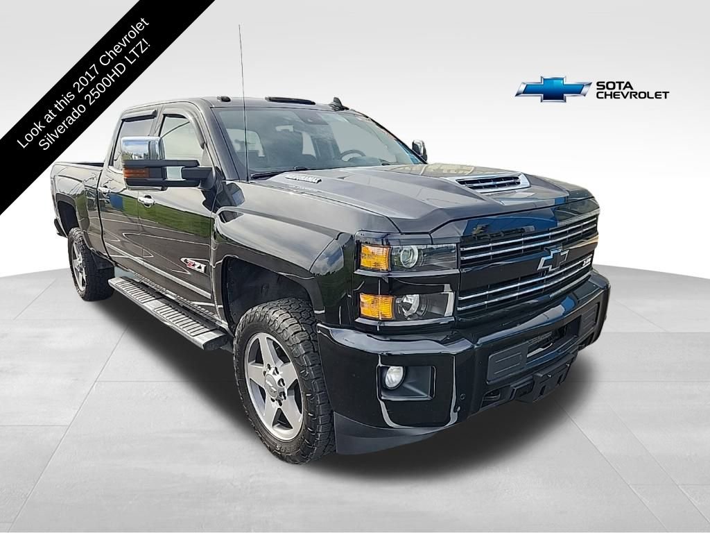2017 Chevrolet Silverado 2500HD LTZ photo 2