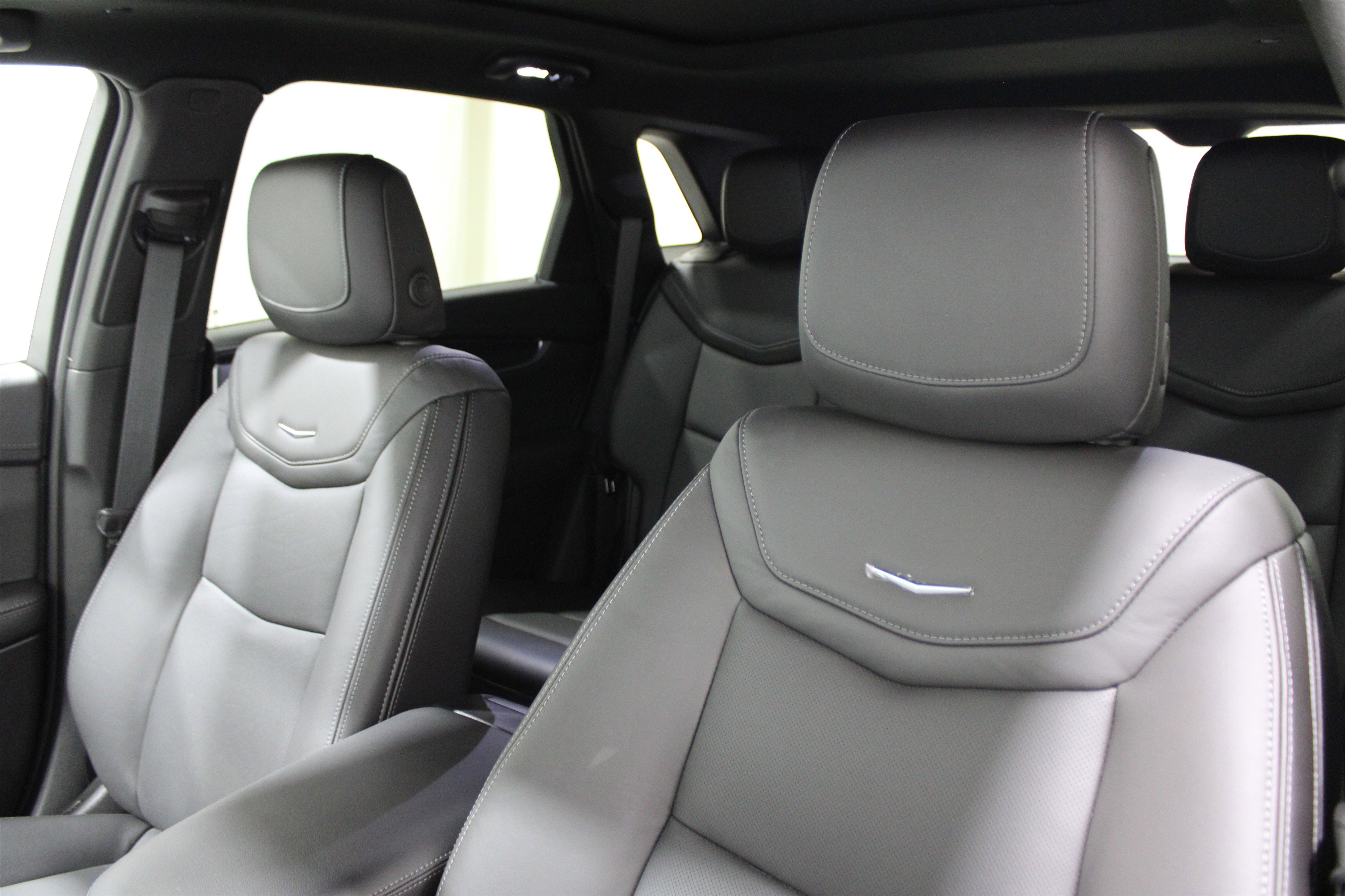 2025 Cadillac XT5 Premium Luxury photo 4