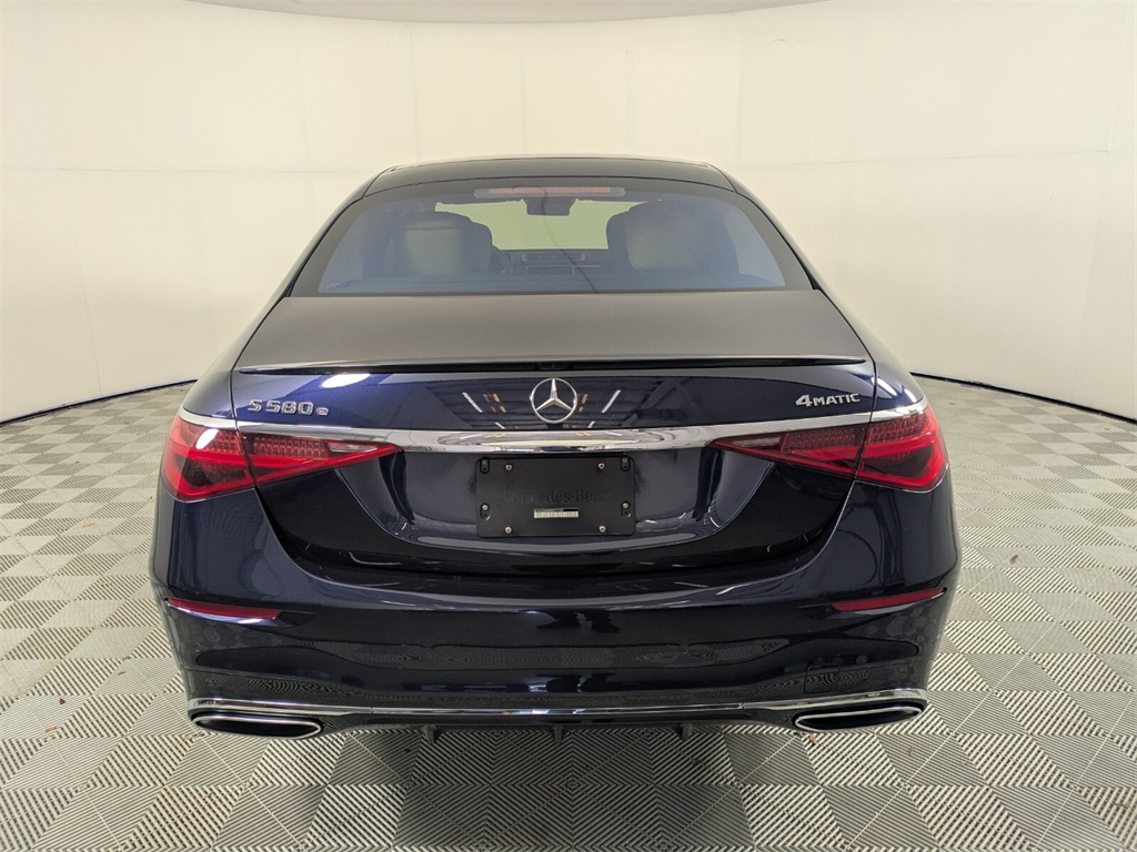 2024 Mercedes Benz S 580e 4MATIC photo 5