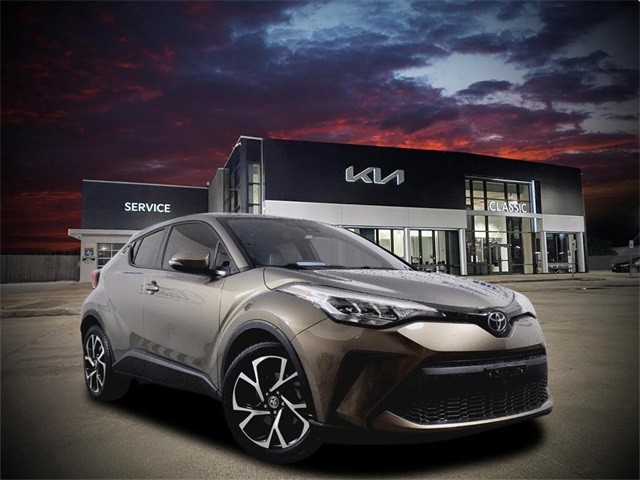 2021 Toyota C-HR XLE