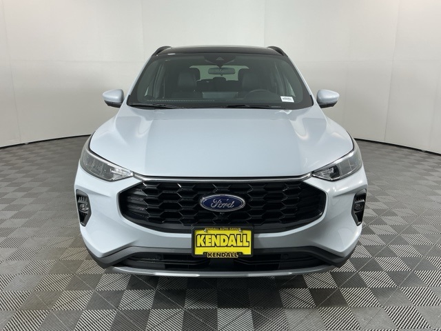 2025 Ford Escape Hybrid ST-Line Select photo 2