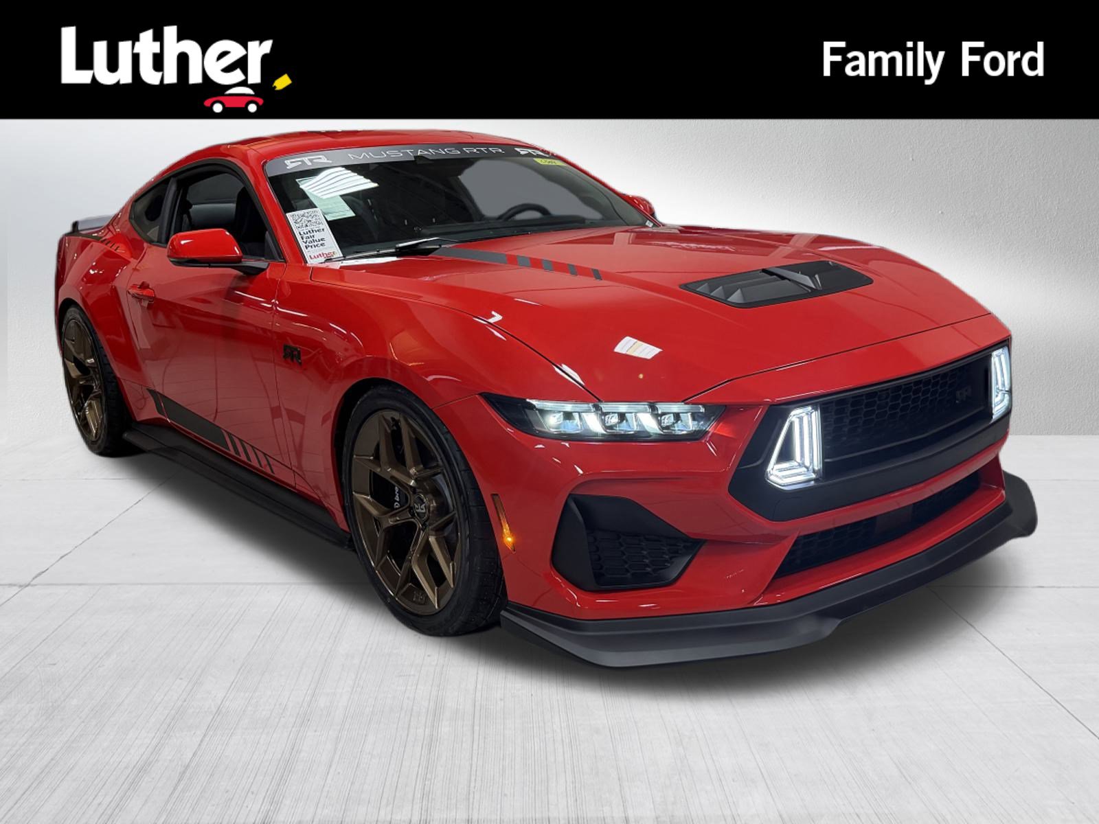 2025 Ford Mustang GT Premium's photo