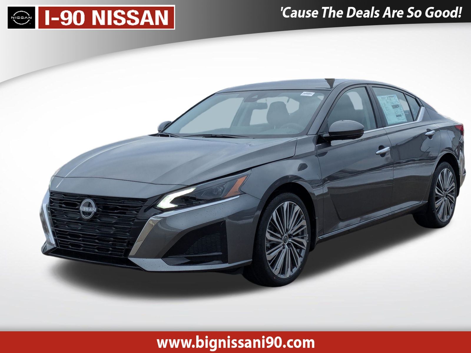 2025 Nissan Altima SL's photo