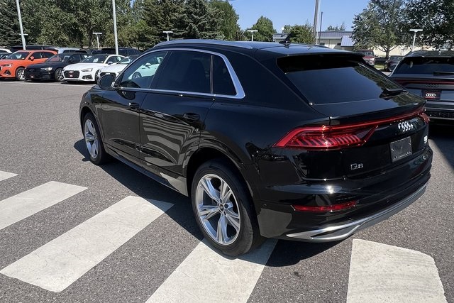 2023 Audi Q8 55 Premium photo 4