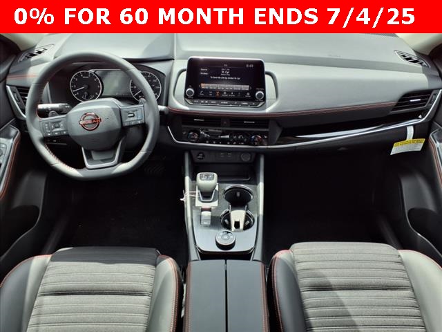 2025 Nissan Rogue SV photo 3