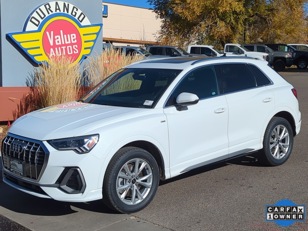 2024 Audi Q3 S line Premium photo 3