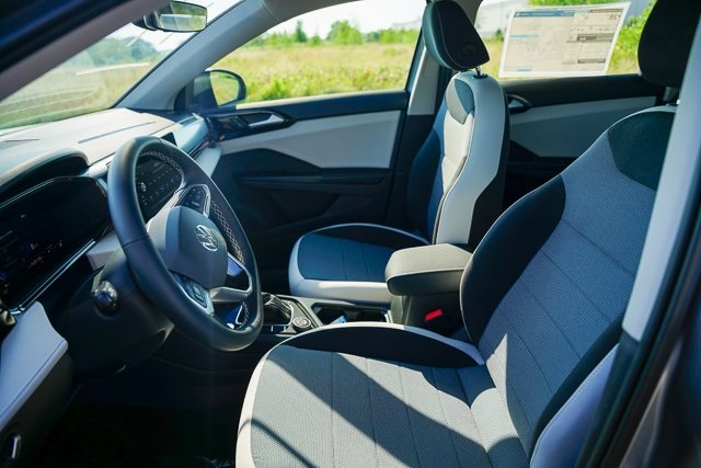 2025 Volkswagen Taos S photo 3