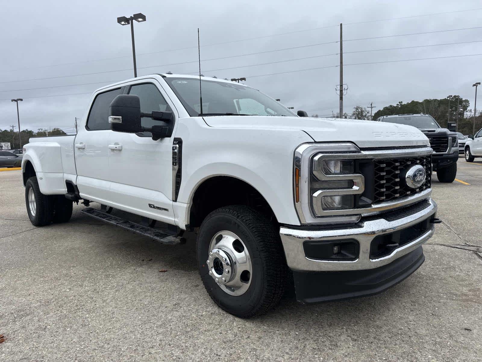 2026 Ford F-350 Base's photo