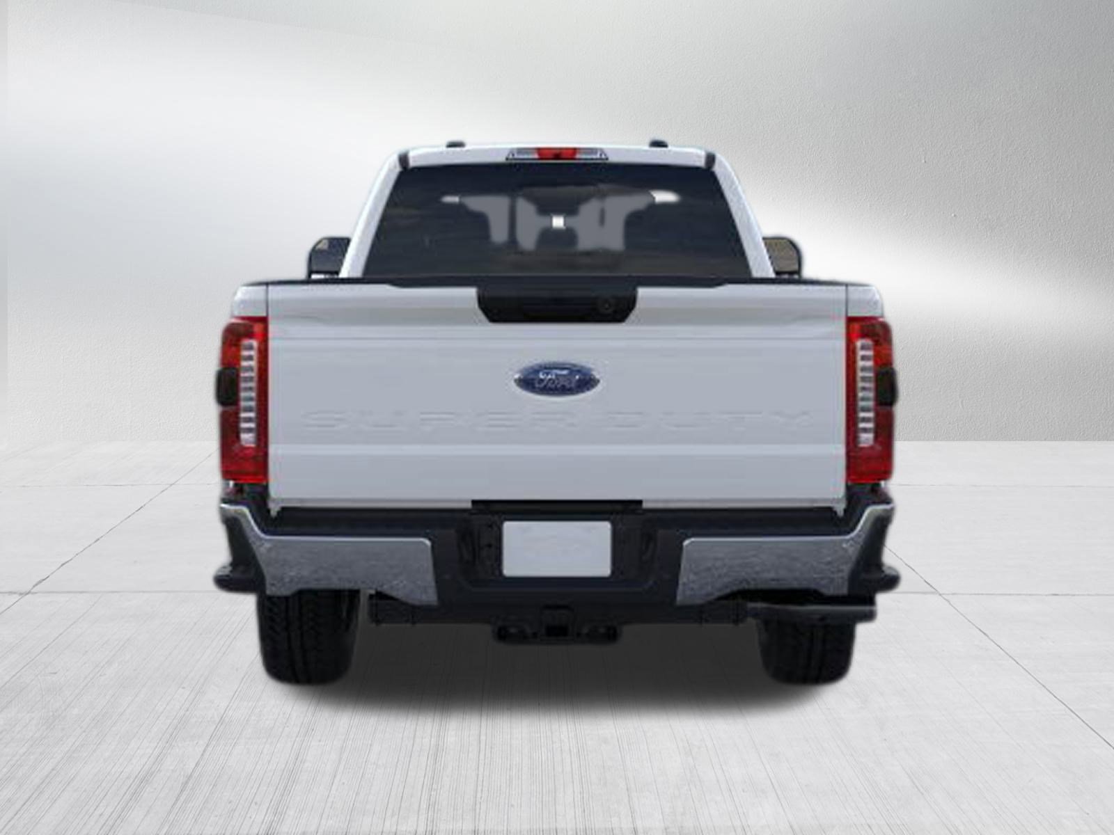 2026 Ford F-350 XLT photo 7