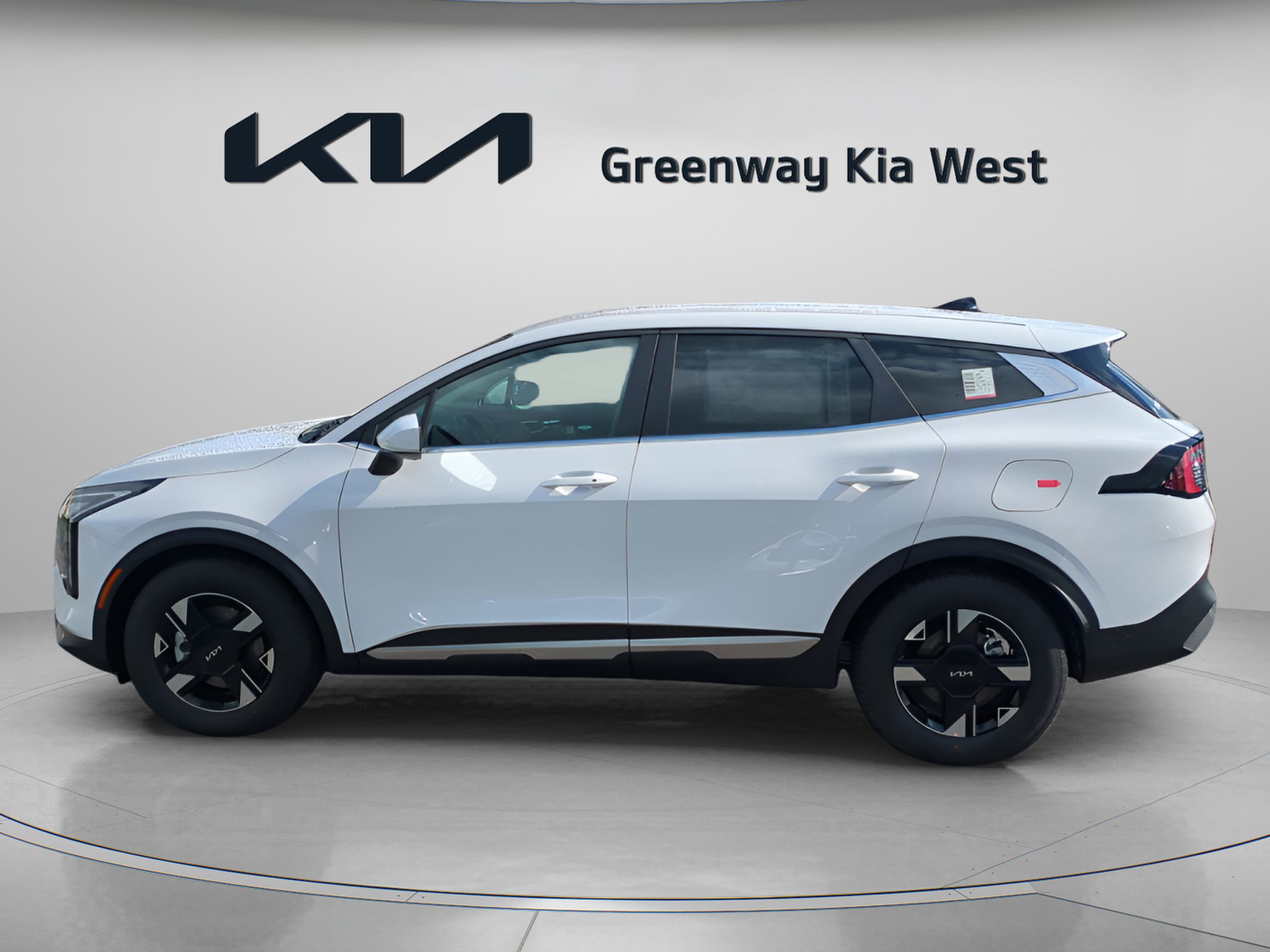 2026 Kia Sportage LX photo 3