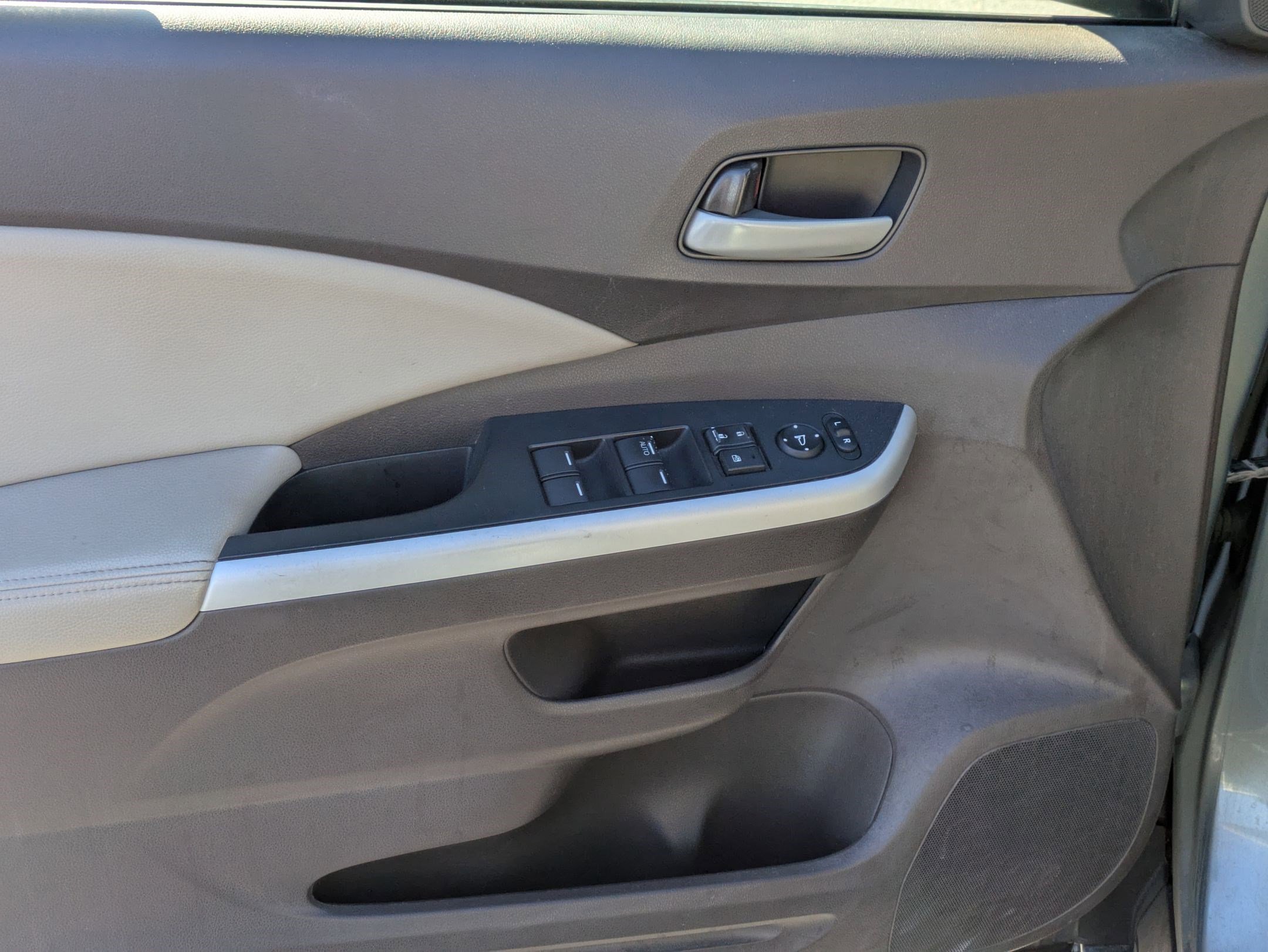 2012 Honda CR-V EX-L photo 12