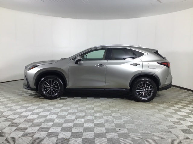 2025 Lexus NX 350 photo 3