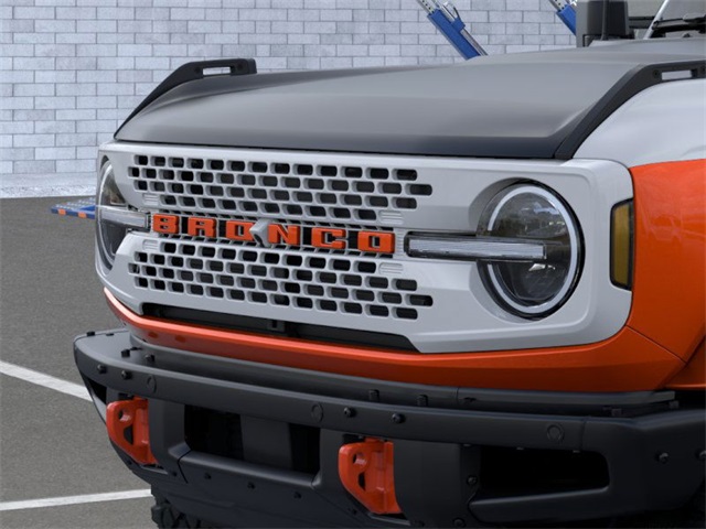 2025 Ford Bronco First Edition photo 18