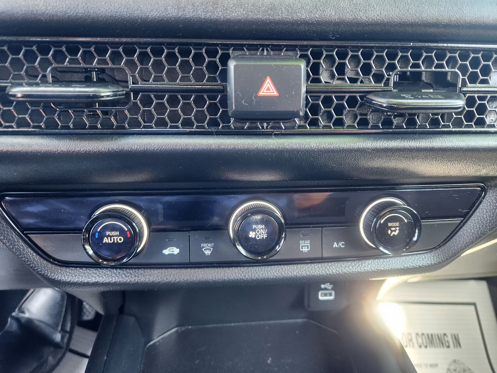 2024 Honda HR-V LX photo 21