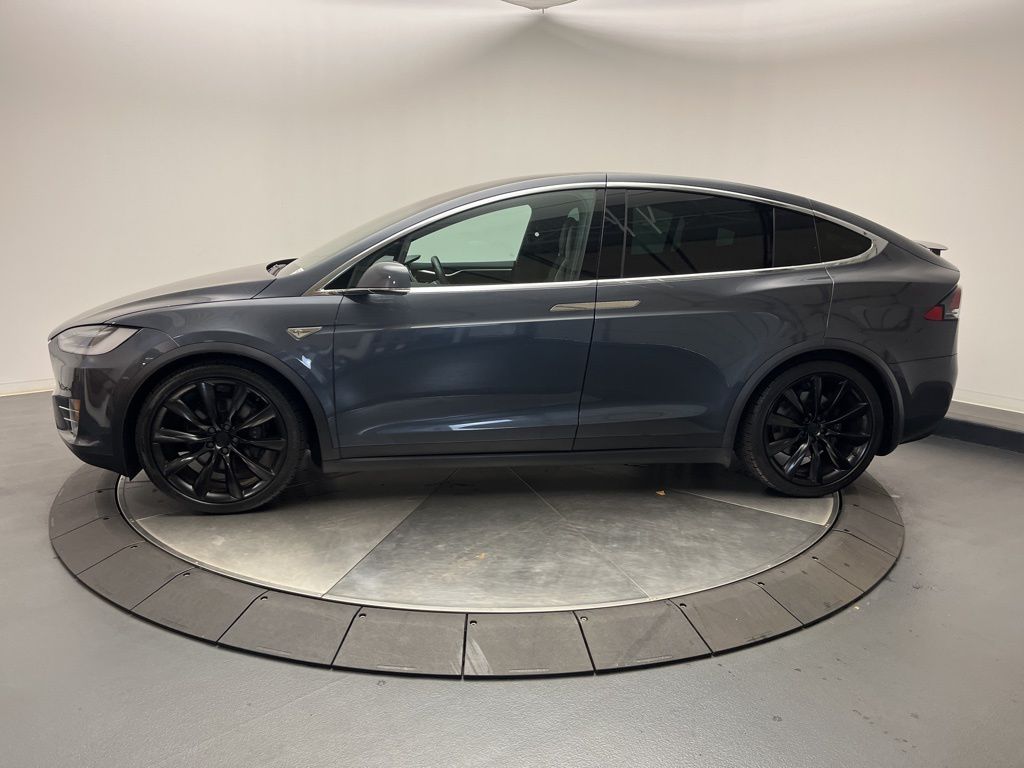 Used 2016 Tesla Model X 90D with VIN 5YJXCBE22GF015994 for sale in Darien, CT