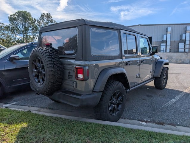 2022 Jeep Wrangler Unlimited Willys photo 2