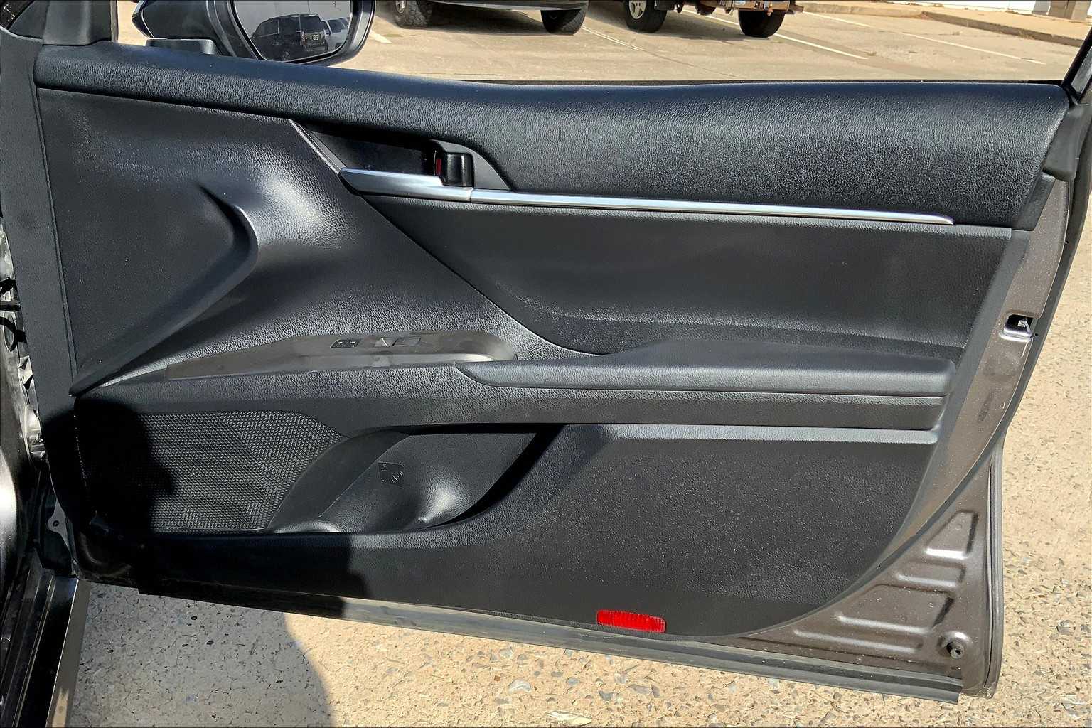 2024 Toyota Camry LE photo 18
