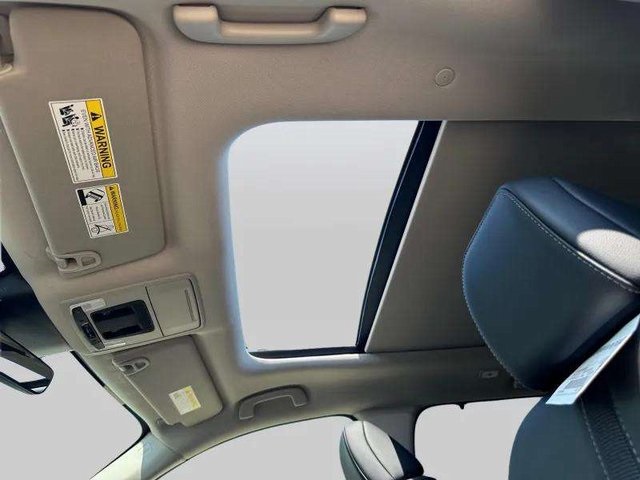 2025 Honda Pilot Touring photo 24