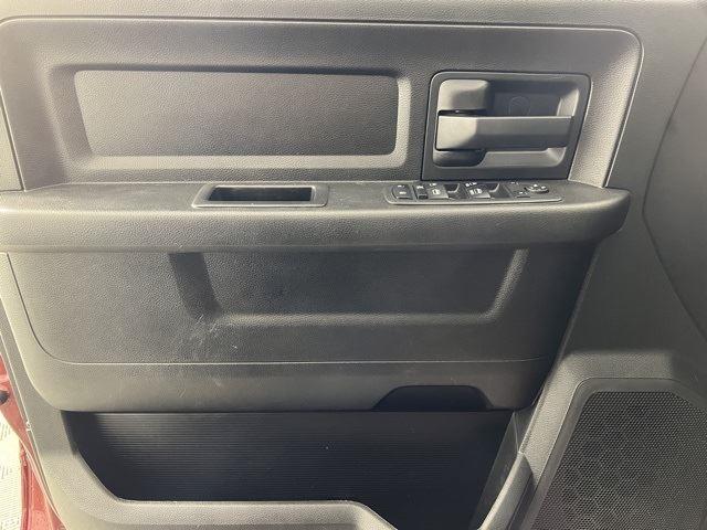 2018 Ram 3500 Tradesman photo 9